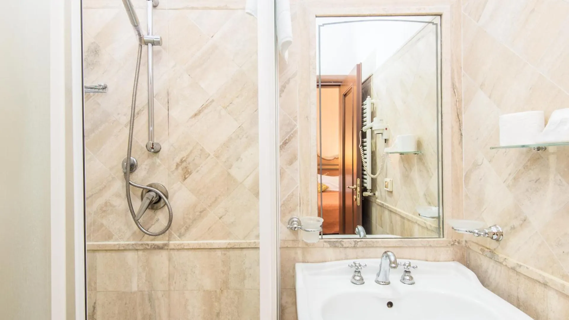 Il Gattopardo Relais Rzym Nocleg ze śniadaniem